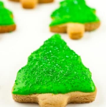 Gingerbread Christmas Tree Cookies
