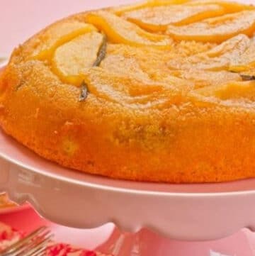 Pear Vanilla Upside Down Cake