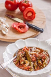 Okra and Sauteed Tomatoes or Bamia bil zeit