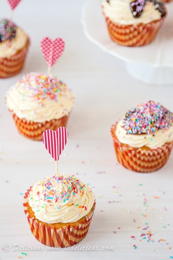 Confetti Cheesecake Cupcakes from www.deliciouseveryday.com