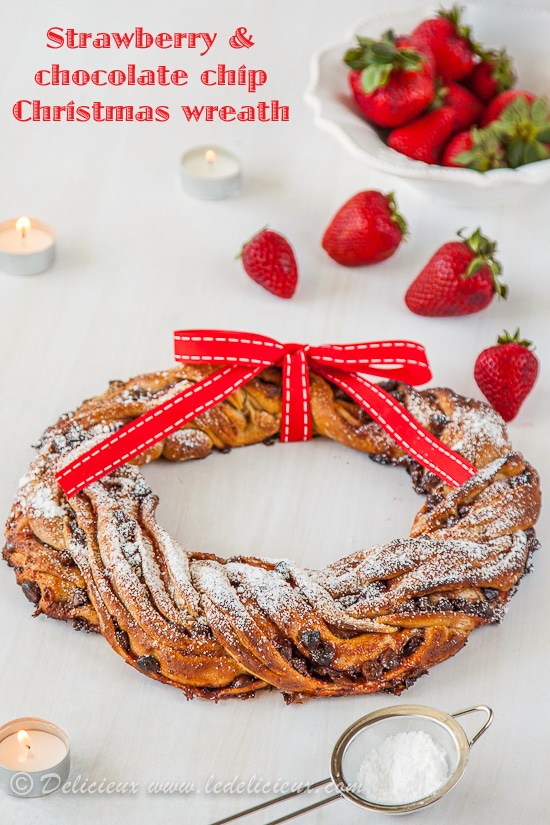 Strawberry & Chocolate Chip Christmas Wreath | Delicious Everyday