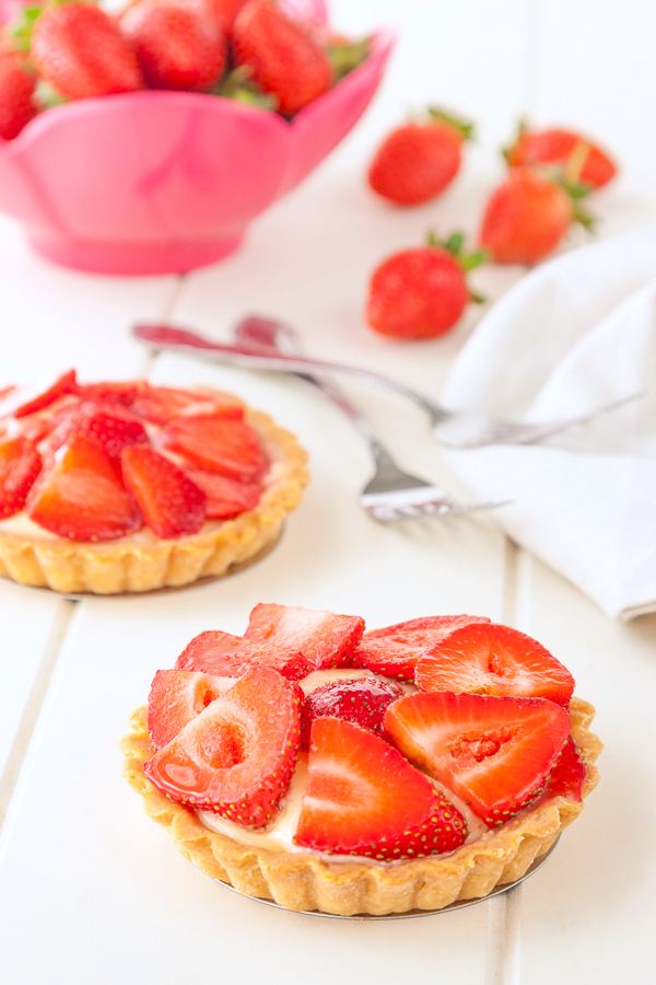 Strawberry custard tarts recipe | DeliciousEveryday.com
