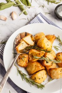 Learn how to make crispy, crunchy and golden roast potatoes.