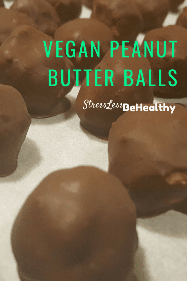 Healthy Peanut Butter Balls (Vegan)