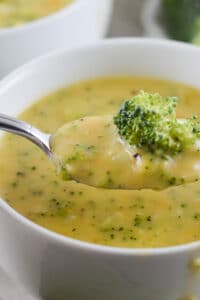 vegan broccoli cheddar soup