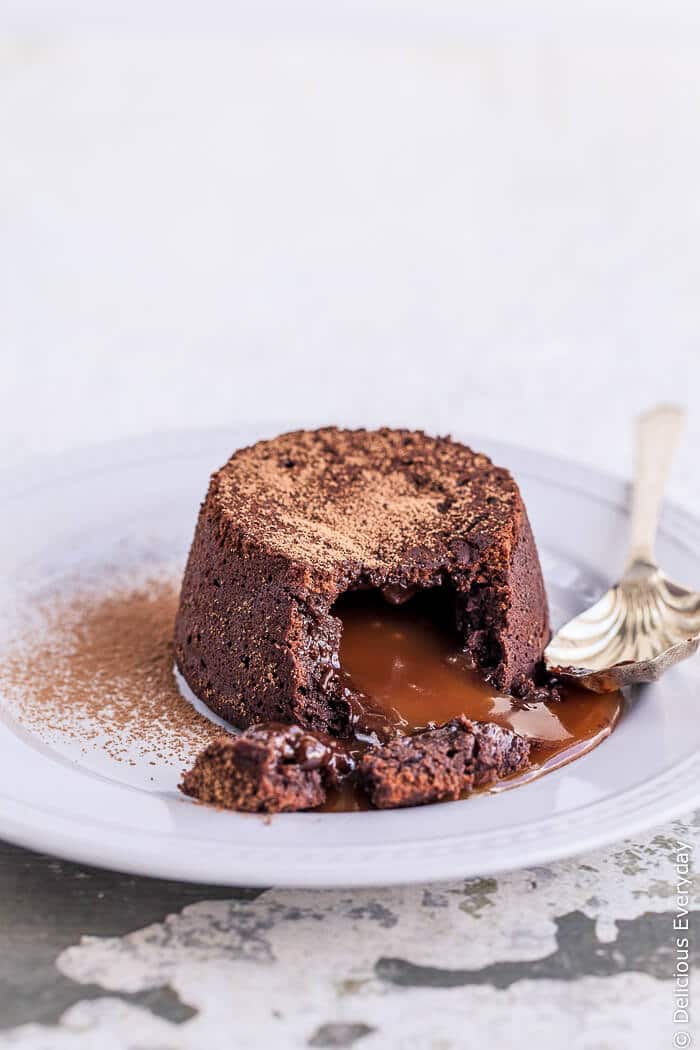 Chocolate Fondant Recipe with Salted Caramel Filling - there's nothing quite so decadent as a fondant, and despite perception they are easy to make. Here's how. | Click for the recipe
