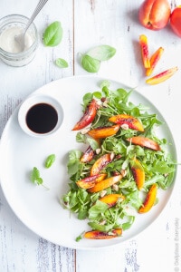 Vegan Grilled Nectarine Salad - A gorgeously simple salad with the sweetness of nectarines. Serve it as a side dish or for a light lunch. | Click for the recipe